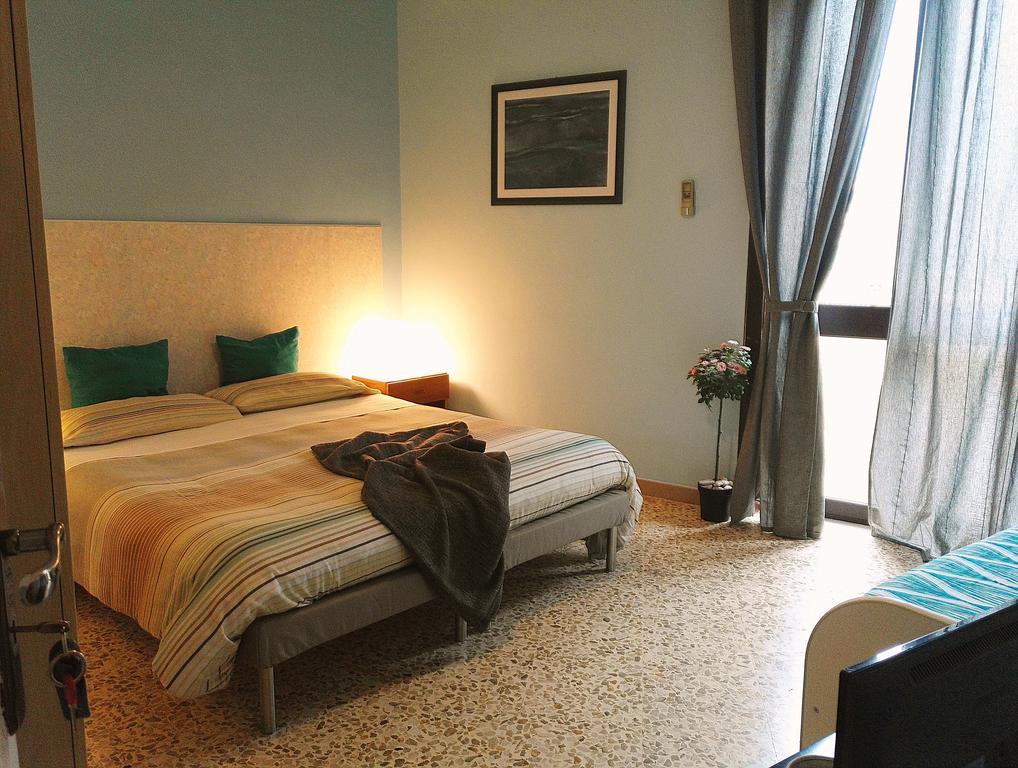 La Casa Di Chicca Apartment Lecce Luaran gambar
