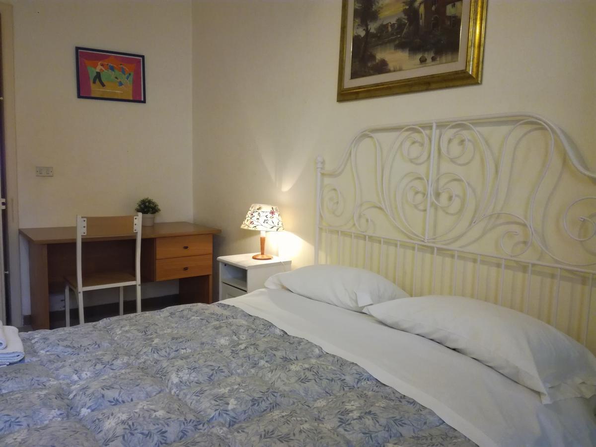 La Casa Di Chicca Apartment Lecce Luaran gambar